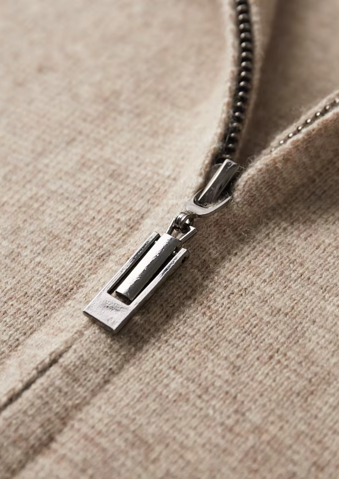 CÁRDIGAN POLO CON CREMALLERA DE LANA MERINO EXTRAFINA